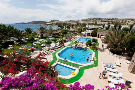 ROYAL ASARLIK BEACH HOTEL AND SPA General Images